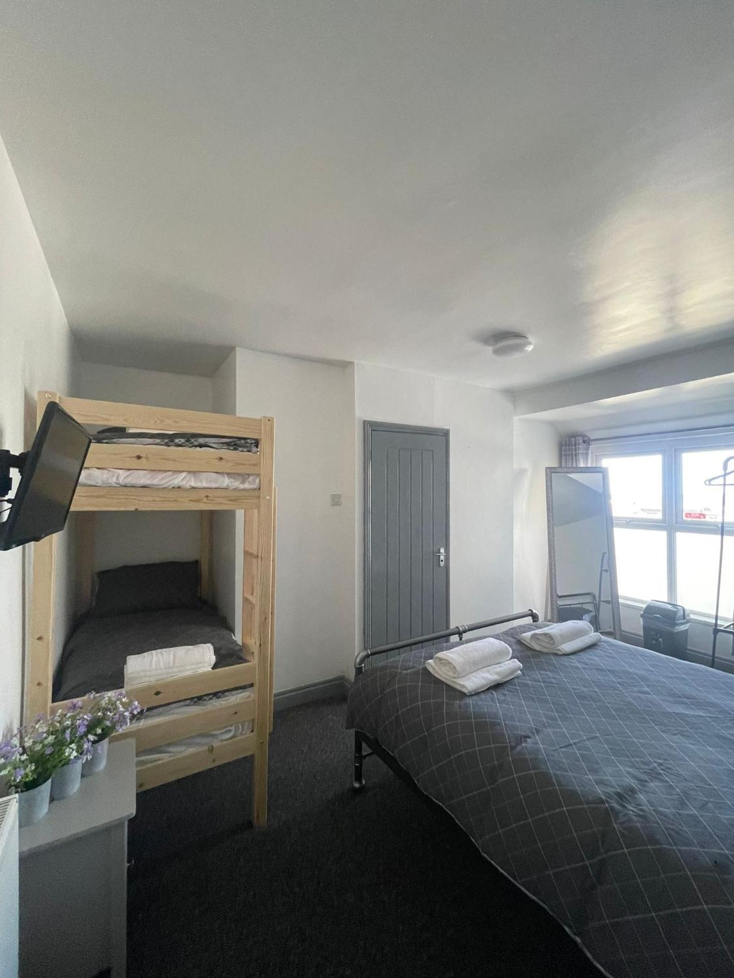 Shore Lodge New Quay Kültér fotó